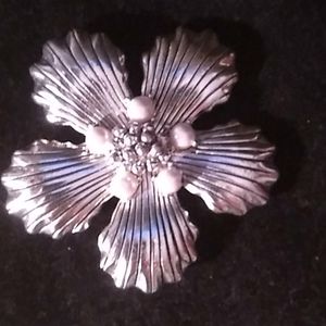 BROOCH FLOWER